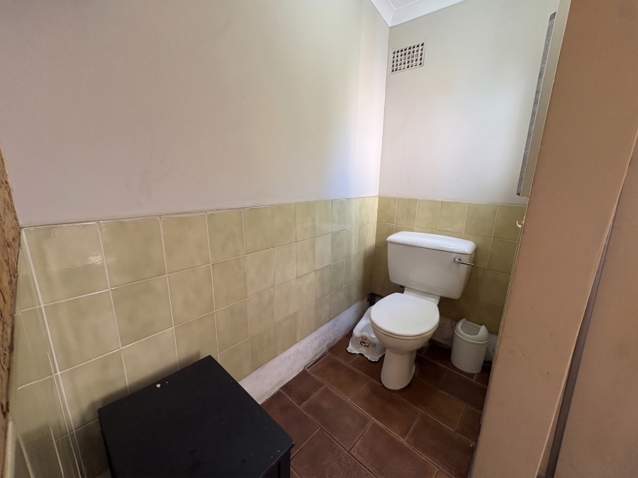 5 Bedroom Property for Sale in Quigney Eastern Cape